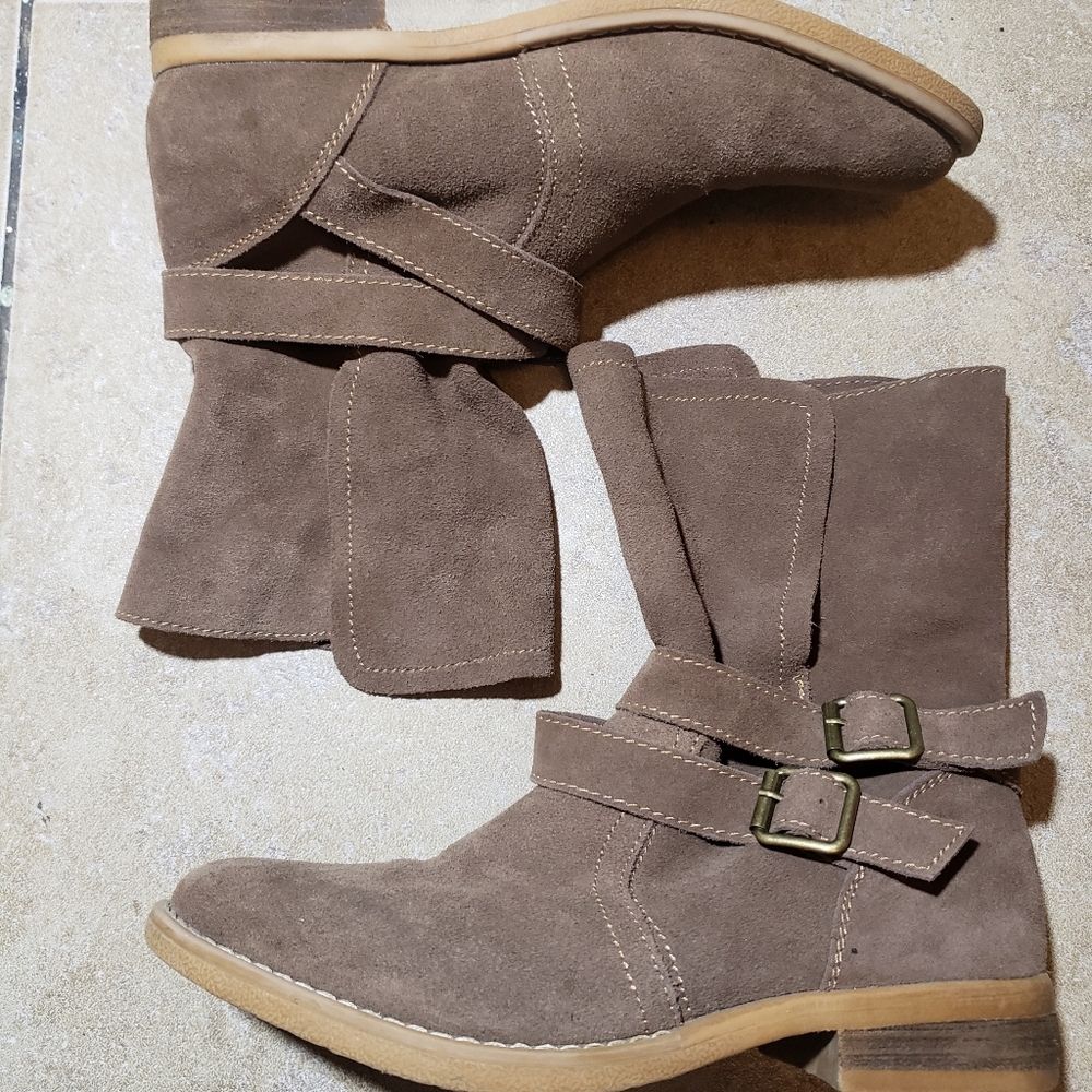 George Brown Boots Size 8